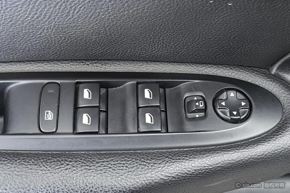 Citroën C4L, фото 23