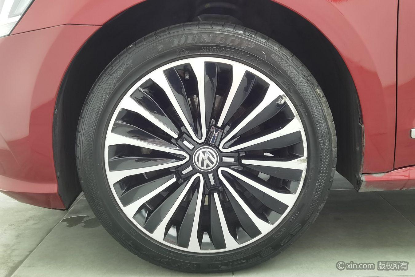 Volkswagen Passat 2016 330TSI DSG