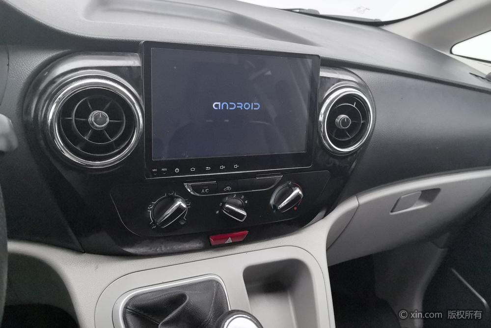 JAC Refine M3, фото 10