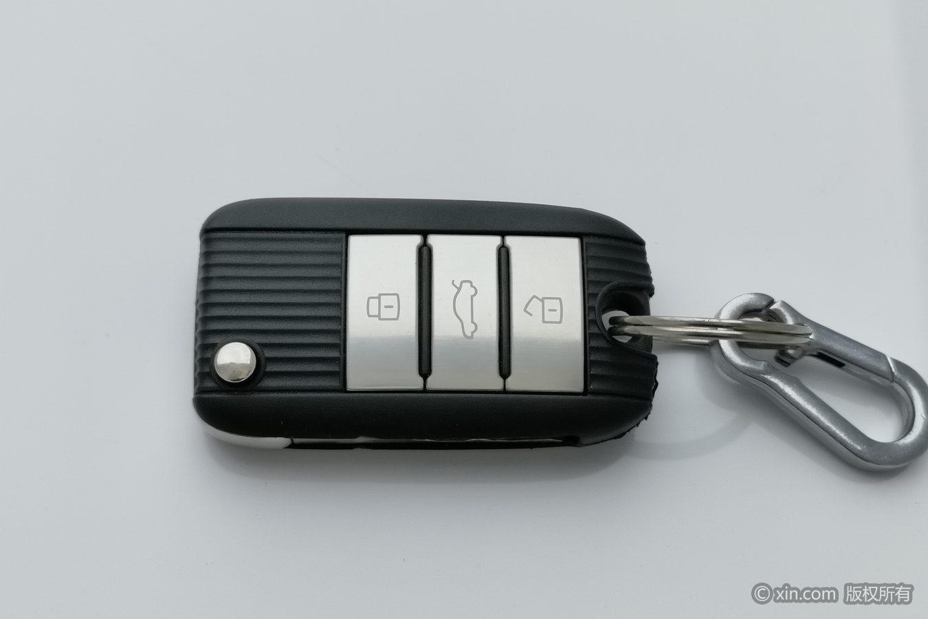 Roewe RX5 — фотографии объявления, Фото 11