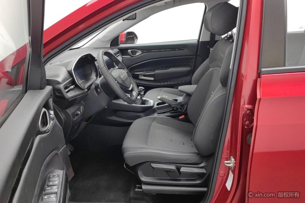 Baojun RM-5, фото 18