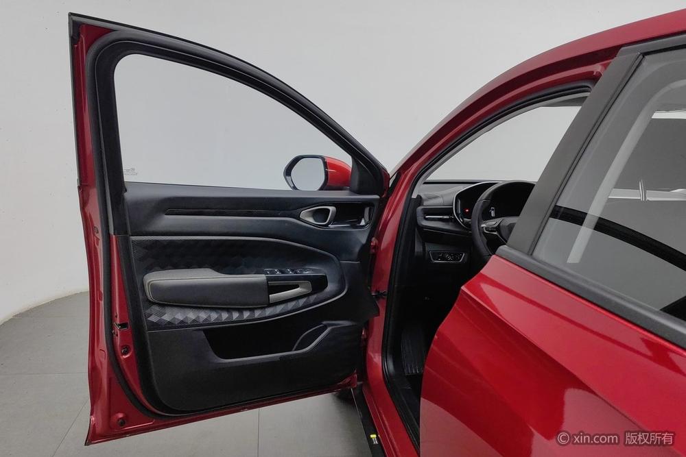 Baojun RM-5, фото 22