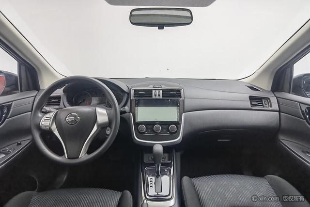 Nissan TIIDA 2024 1.6 L CVT — фото 12