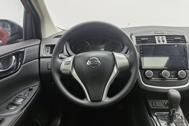 Nissan TIIDA 2024 1.6 L CVT — фото 13