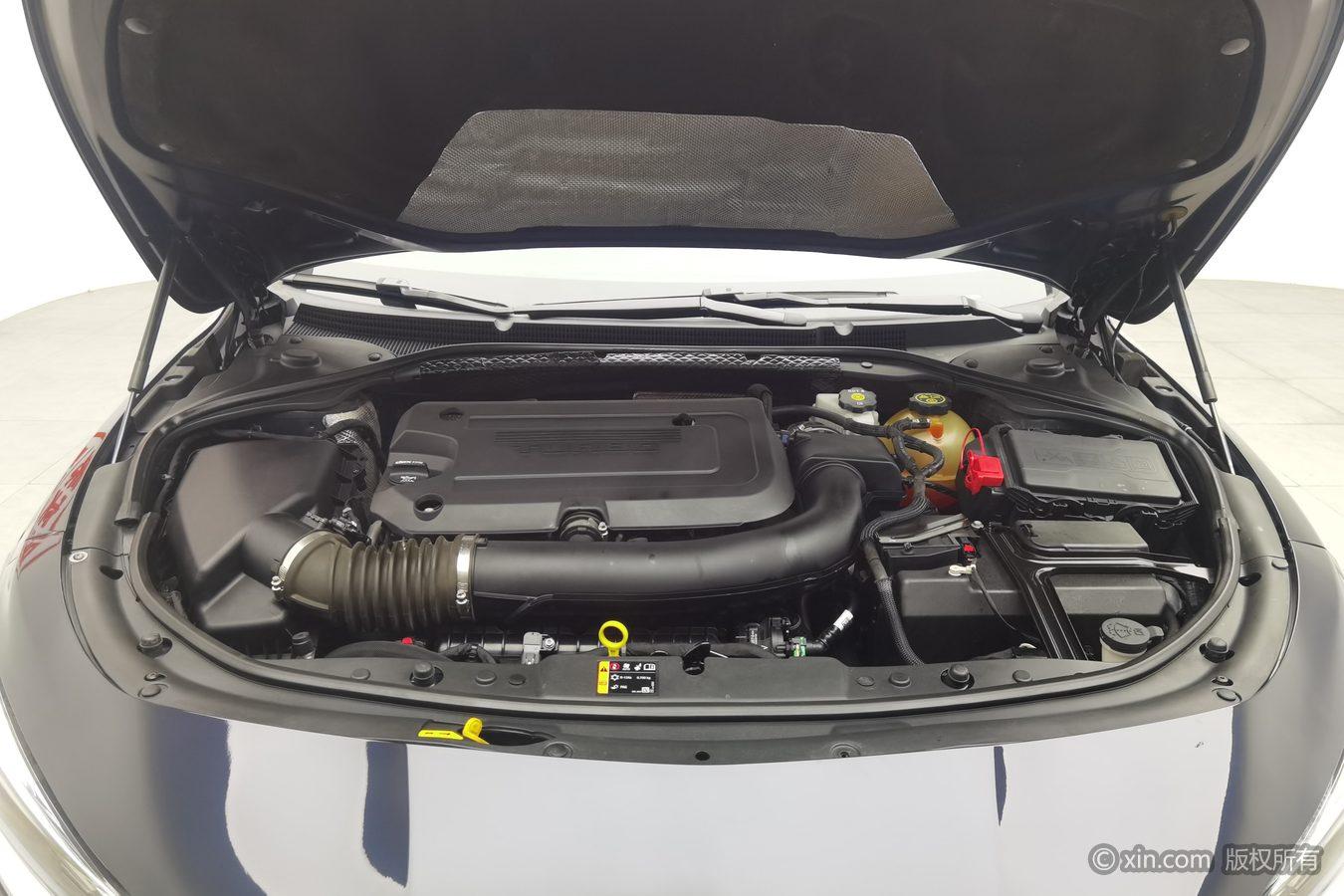Buick LaCrosse 2021 652T Luxury