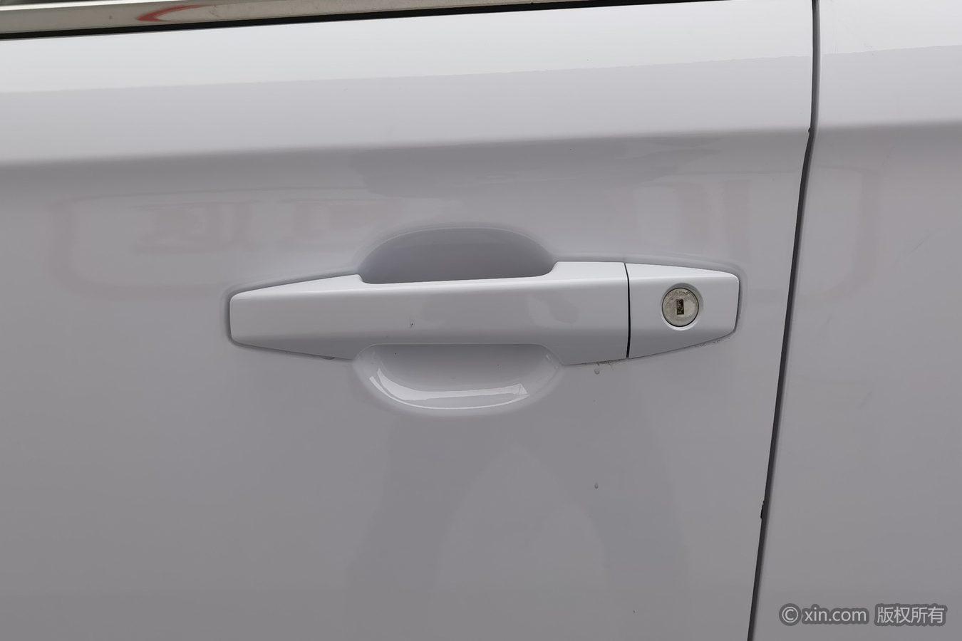 FAW R8 2020 1.6L AT Comfort