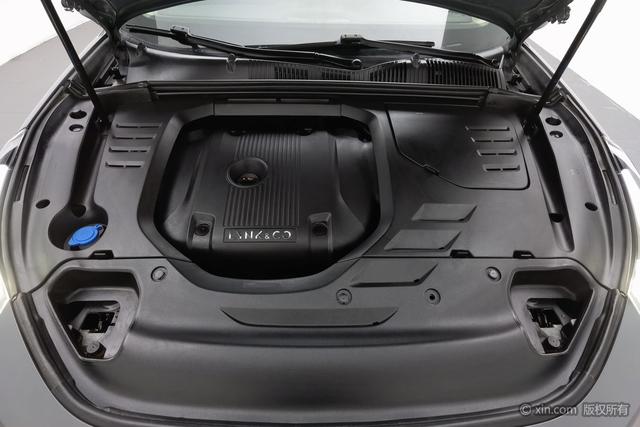 Lynk & Co 02 2019 2.0 T AT 2 WD Pro VI — фото 5