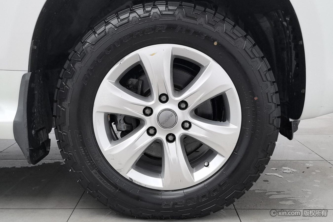 Haval H9 2016 2.0T Luxury 5 мест