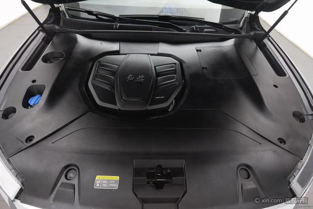 Red flag HS5 id 3857291 из Китая 15