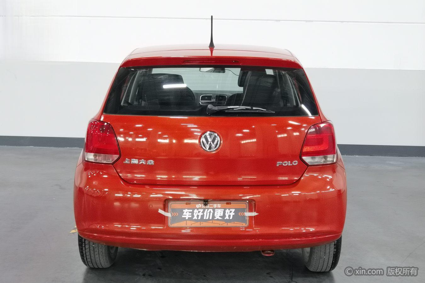Volkswagen Polo 2011 1.4L AT