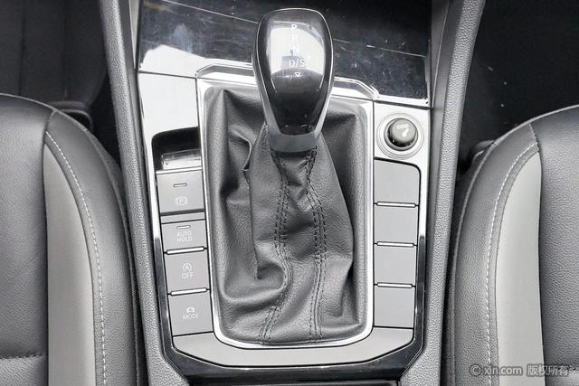 Volkswagen Sagitar 2019 280 TSI DSGComfort VI — фото 14