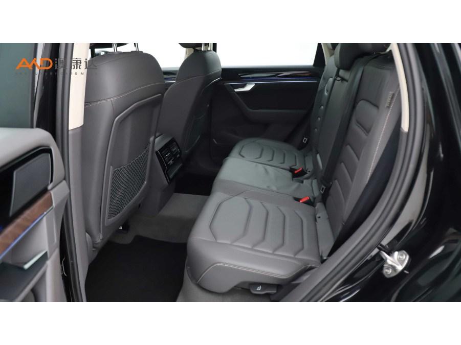 Volkswagen Touareg 2023 3.0TSI Sport