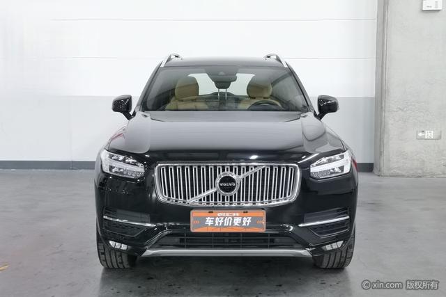 Volvo XC90 2018 T 6 5 — фото 2