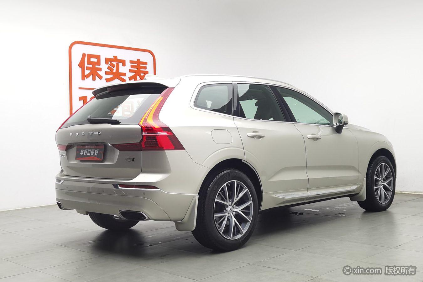 Volvo XC60 2019 T5 V