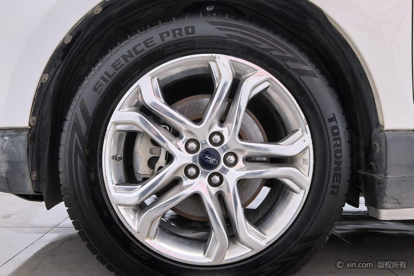Ford Edge 2016 EcoBoost 245 7 мест