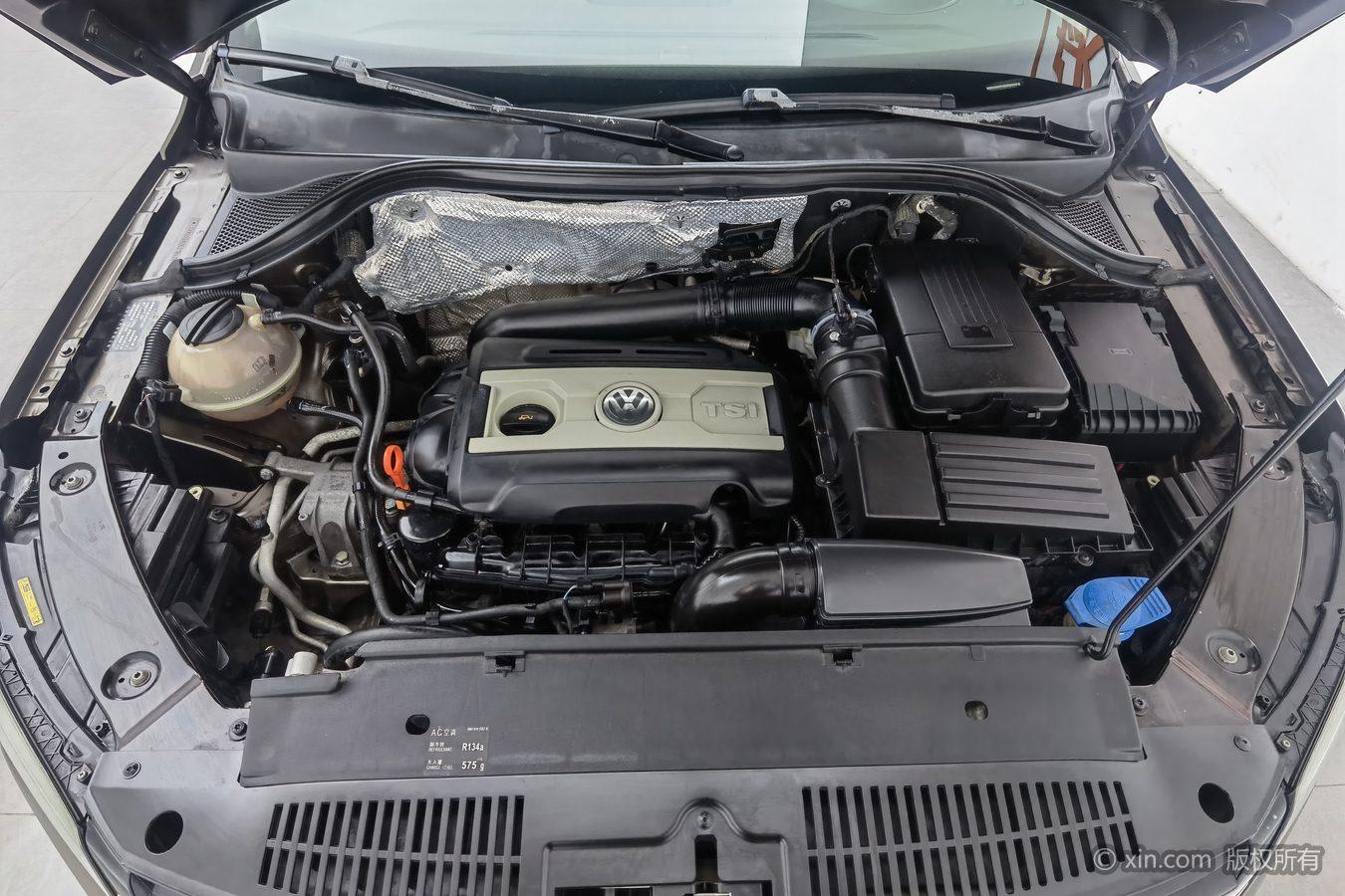Volkswagen Tiguan 2015 1.8TSI AT Comfort