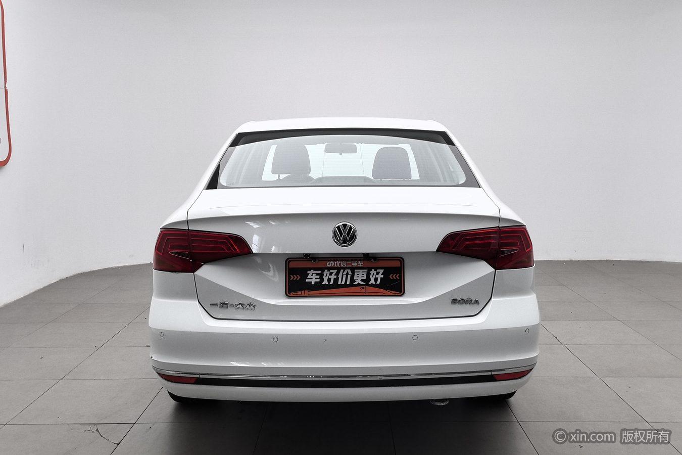 Volkswagen Bora 2018 1.5L MT Comfort