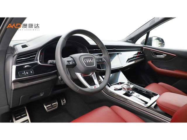 Audi SQ7 2024 4.0 TFSI — фото 7