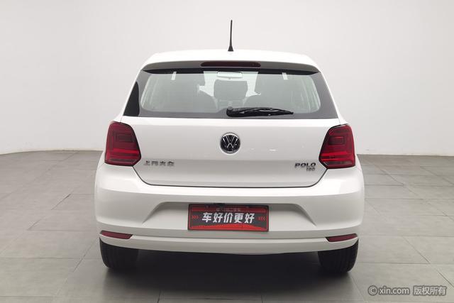 Volkswagen Polo 2018 1.5 L AT — фото 3