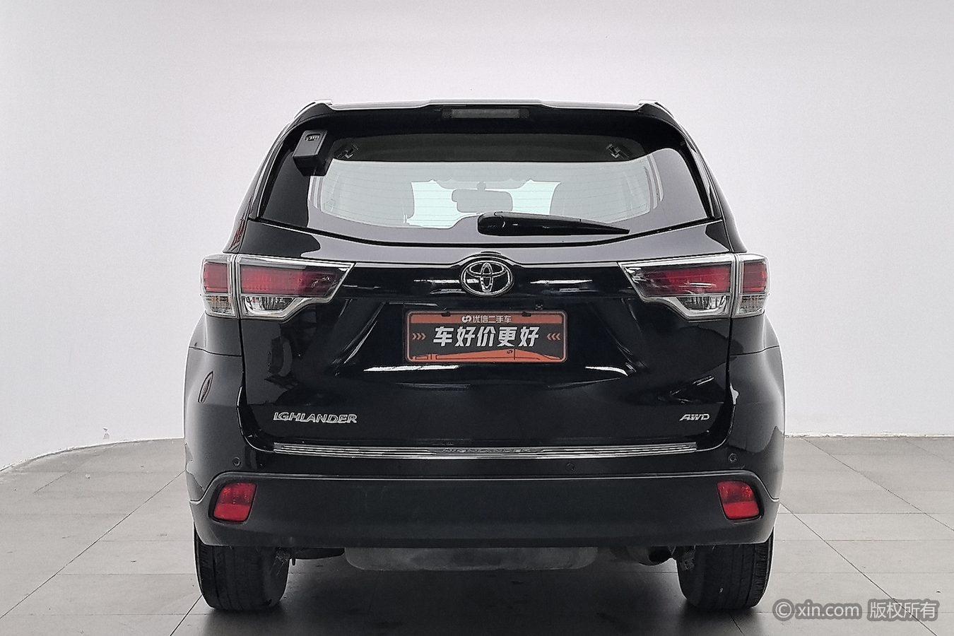 Toyota Highlander 2015 2.0T Elite 7 мест