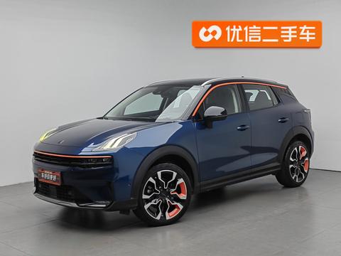 Lynk & Co 06