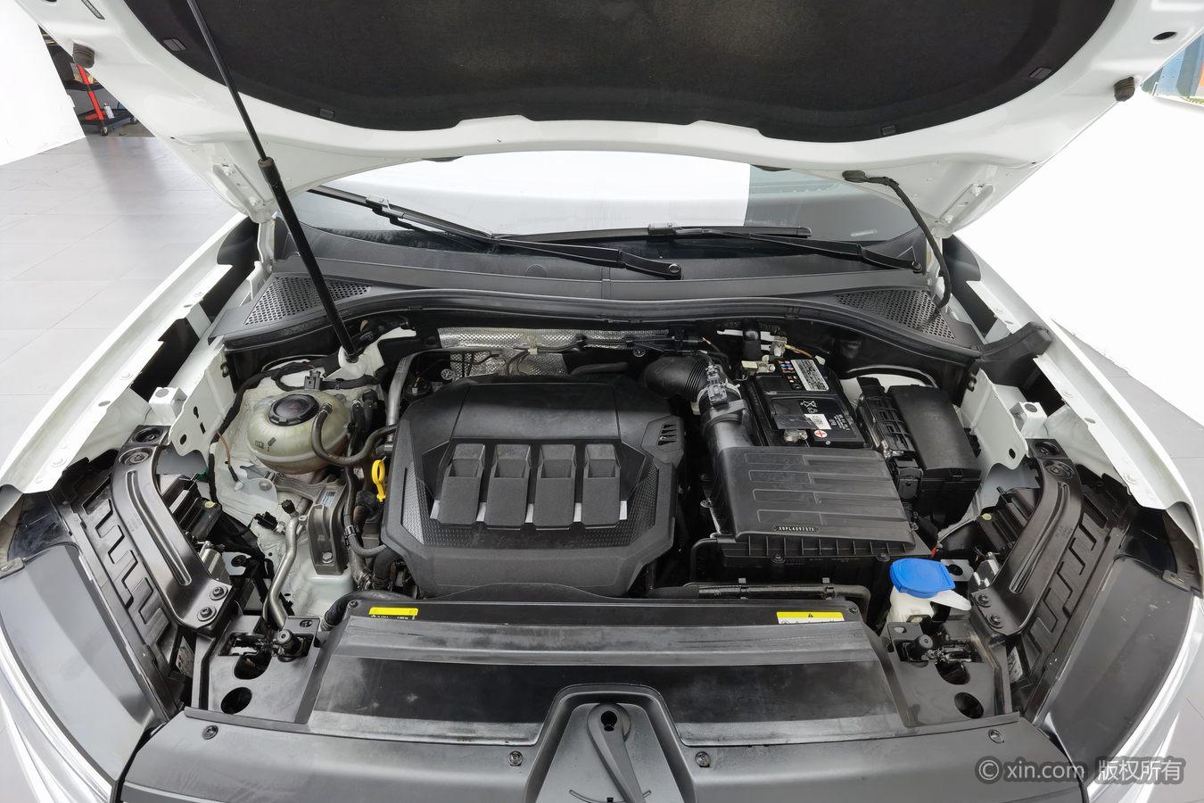 Volkswagen Tayron 2022 330TSI Luxury Smart Connect Plus
