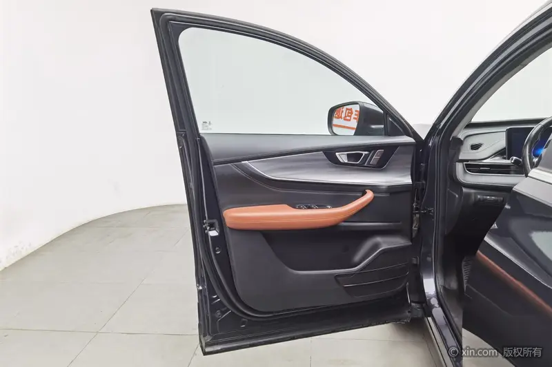 Chery Tiggo 8 PLUS — фото 16