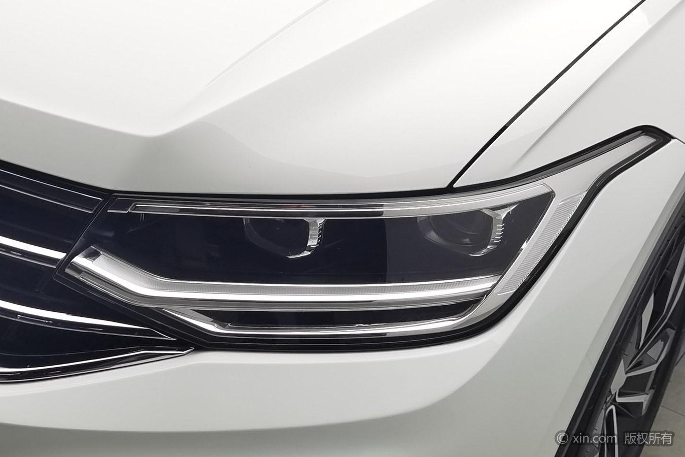Volkswagen Tiguan L L 2023 330TSI R-Line