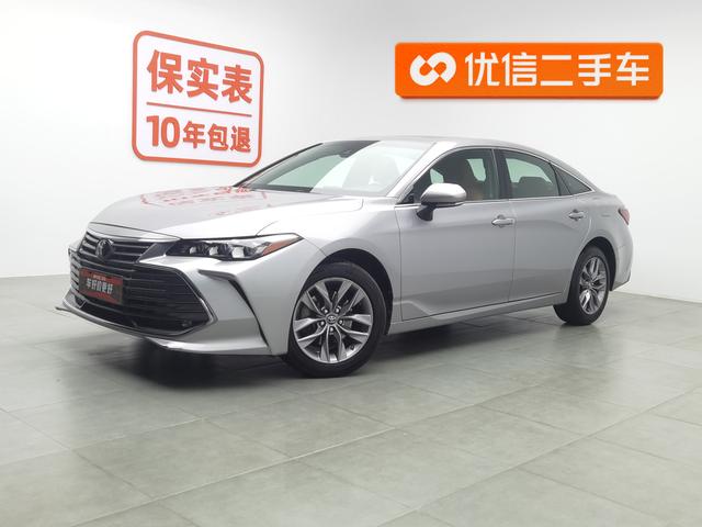 Toyota Avalon 2019 года выпуска