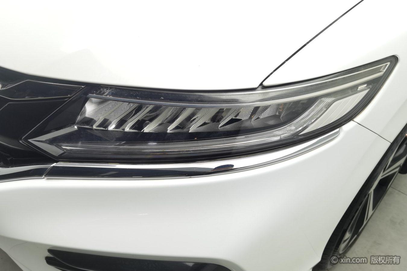 Honda Jade 2017 210TURBO CVT Luxury 5 мест