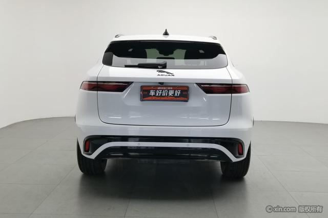 Jaguar F-PACE 2024 P 250 R-Dynamic SE — фото 3