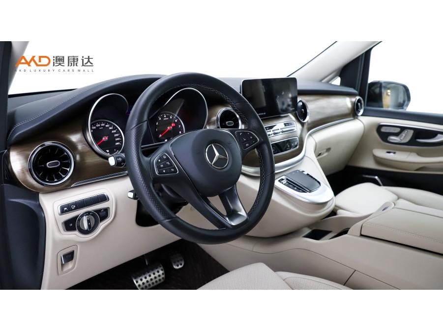 Mercedes-Benz V-Class V 2022 V 260 L Luxury