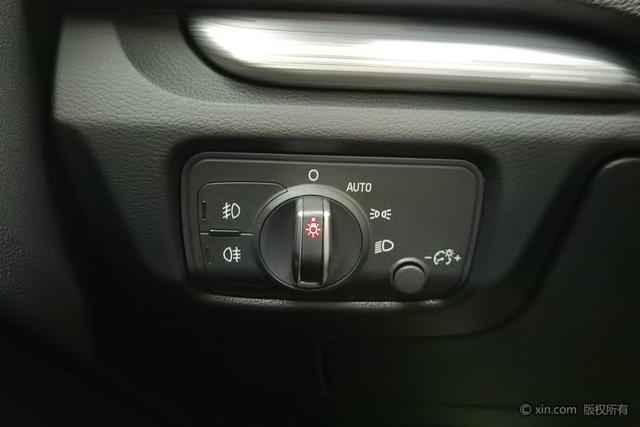 Audi A3 2016 Limousine 40 TFSI — фото 15