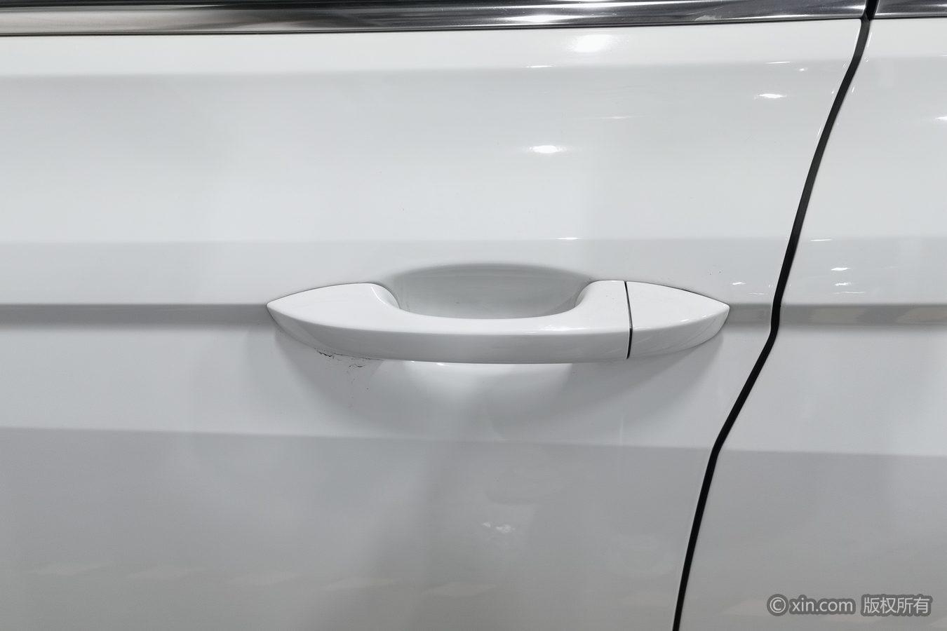 Volkswagen Bora 2021 1.5L AT Comfort Smart Connect