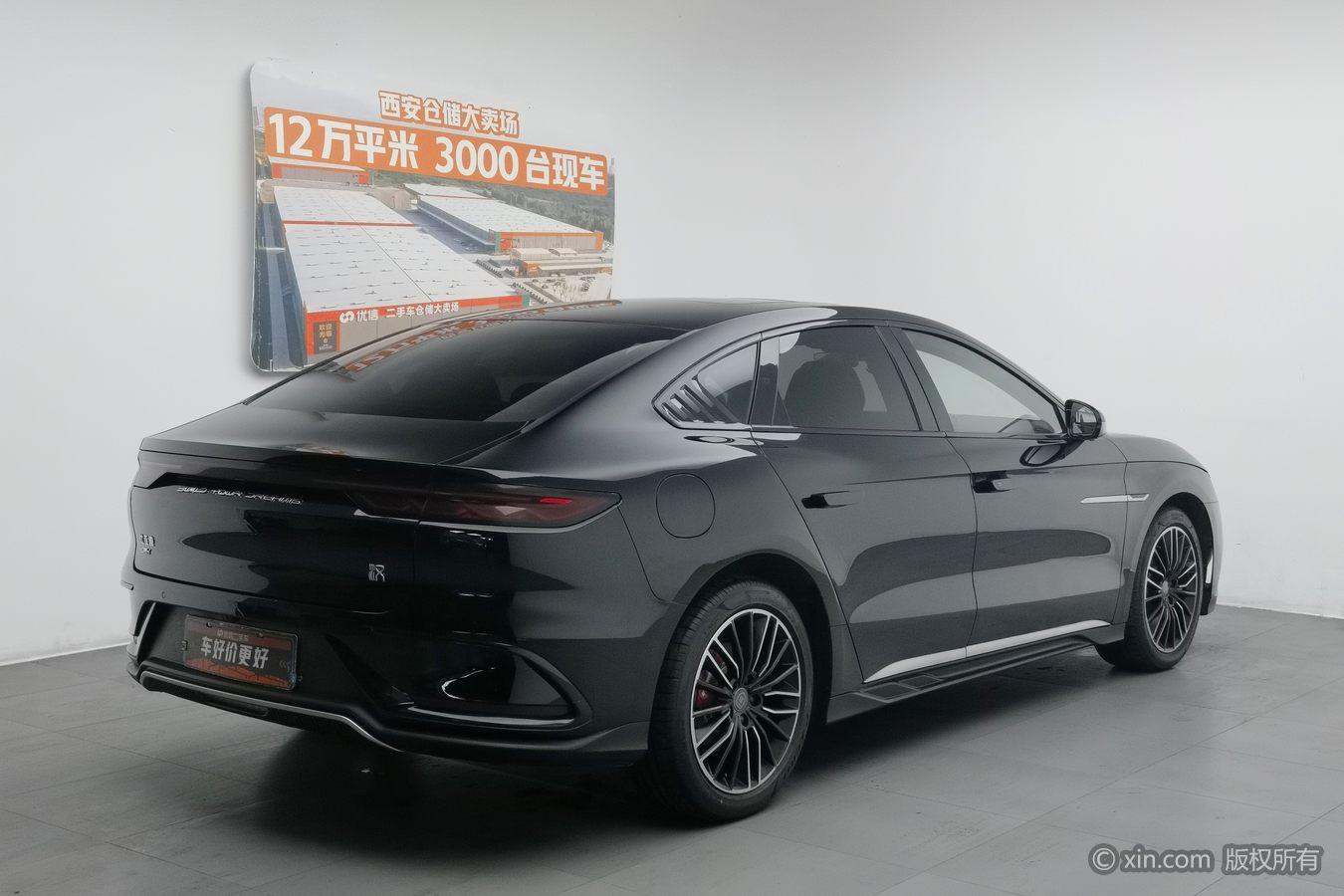 BYD Han DM 2024 DM-i 121KM
