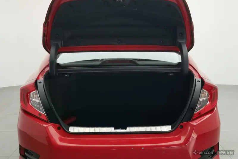 Honda Civic — фото 18