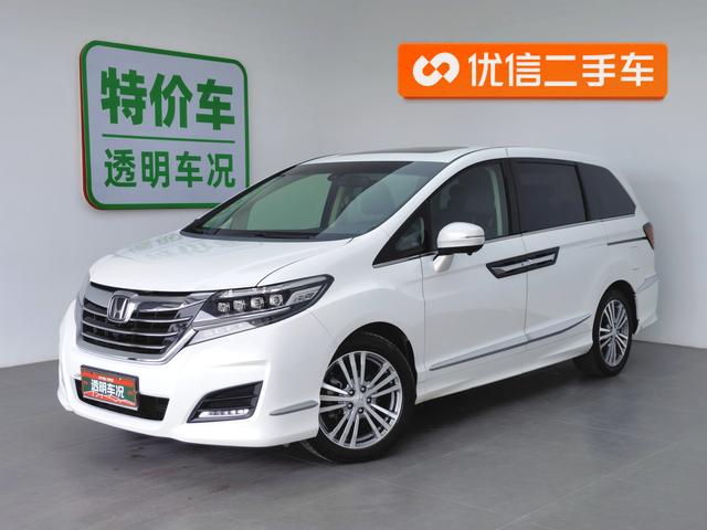 Honda Elysion 2016 года выпуска