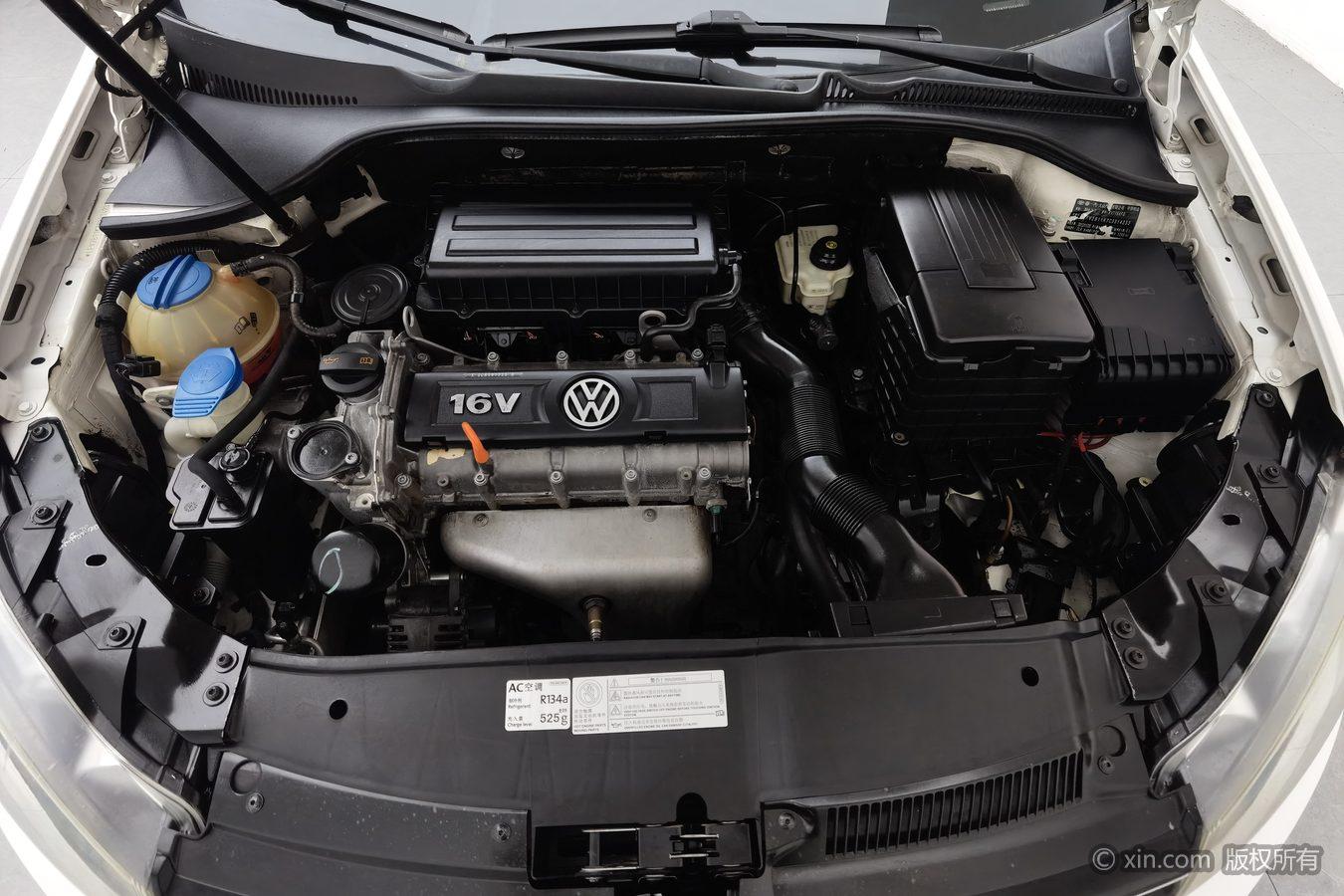 Volkswagen Golf 2012 1.6 MT Fashion
