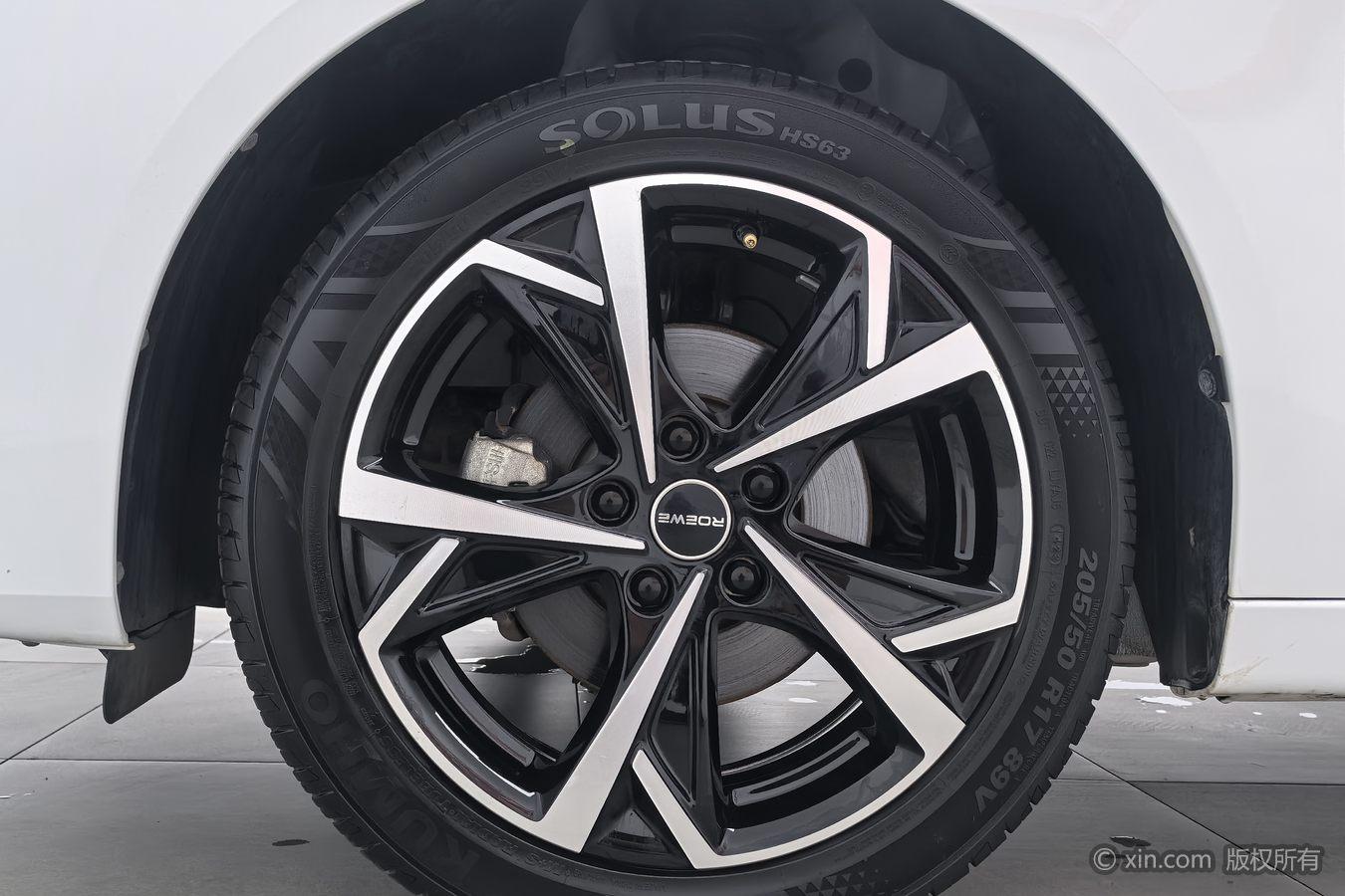 Roewe i5 2023 1.5L CVT