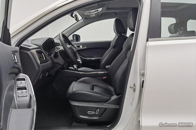 Chery Tiggo 8 2018 1.5 TCI ATPremium 7 — фото 17