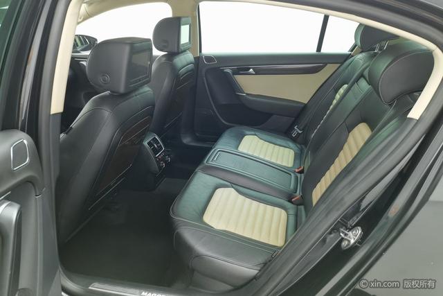 Volkswagen Magotan 2015 2.0 TSI Flagship — фото 19