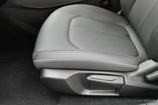 Dongfeng Yixuan 2025 1.5 L ATLuxury — фото 18