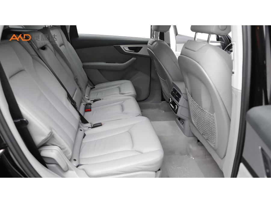 Audi Q7 2018 40 TFSI S line Sport