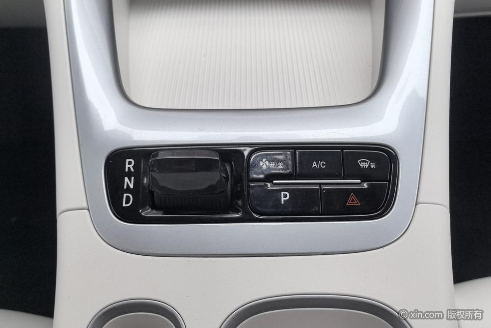 Geely Xingyuan, фото 9