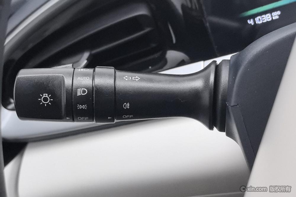 Geely Xingyuan, фото 15