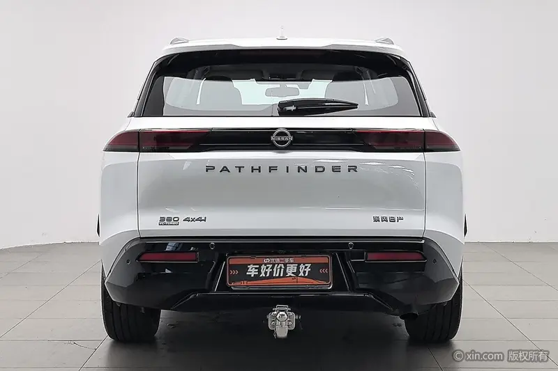 Nissan Pathfinder — фото 3