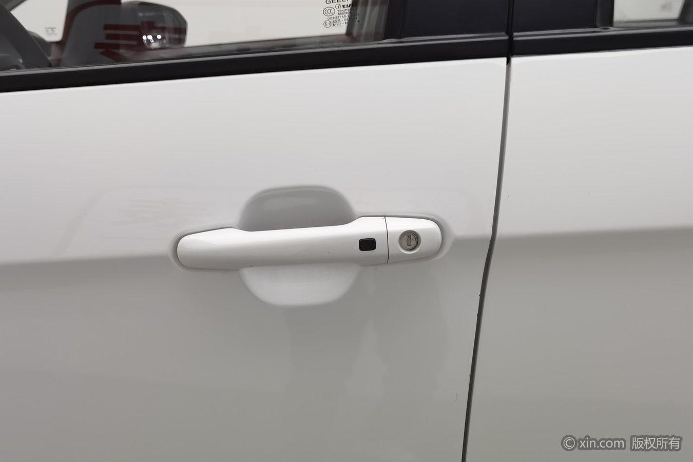 Geely Vision X3 X3 2020 1.5L CVT Luxury