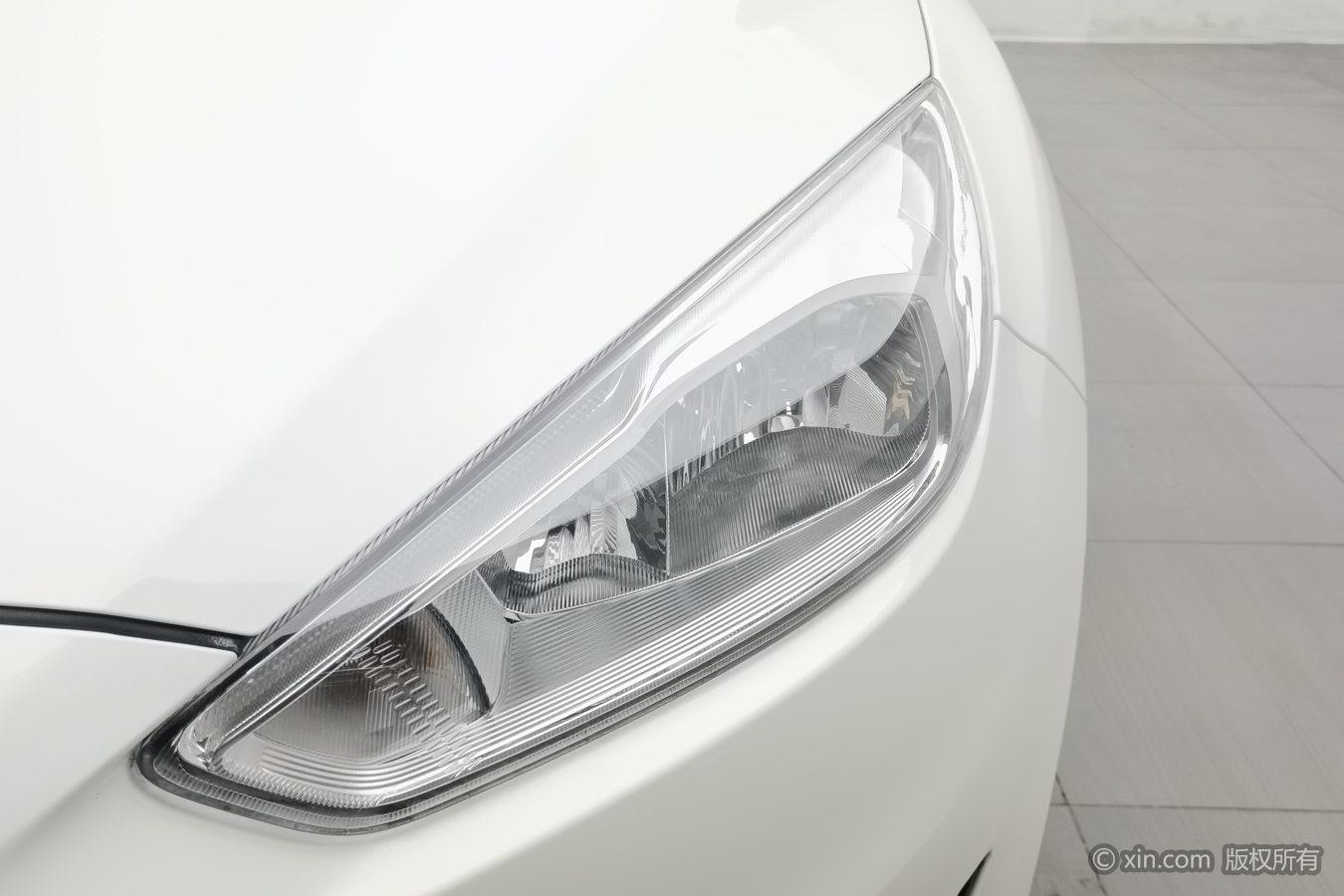 Ford Focus 2018 EcoBoost 180 AT Elite