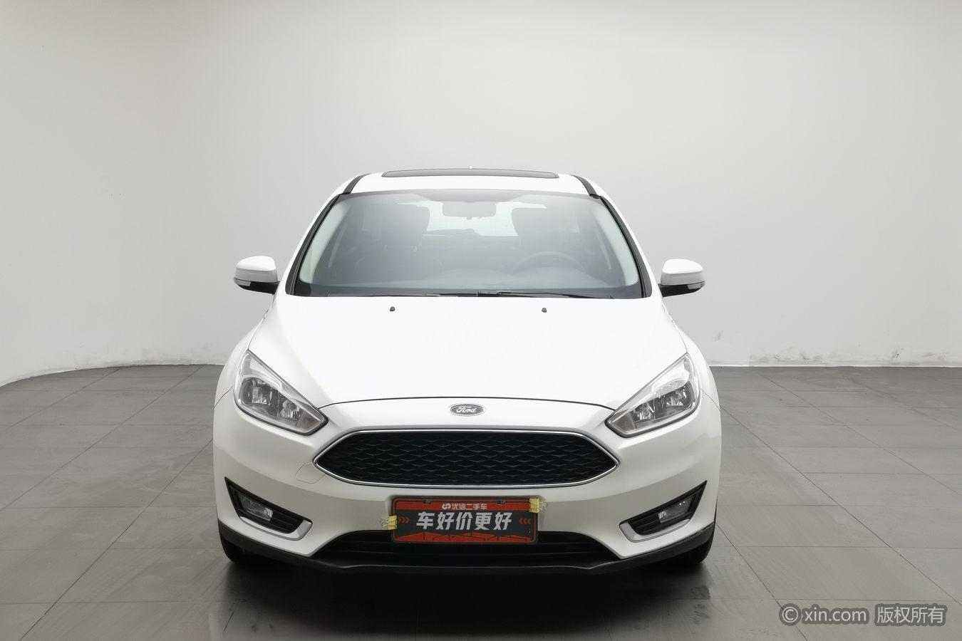 Ford Focus 2018 EcoBoost 180 AT Elite