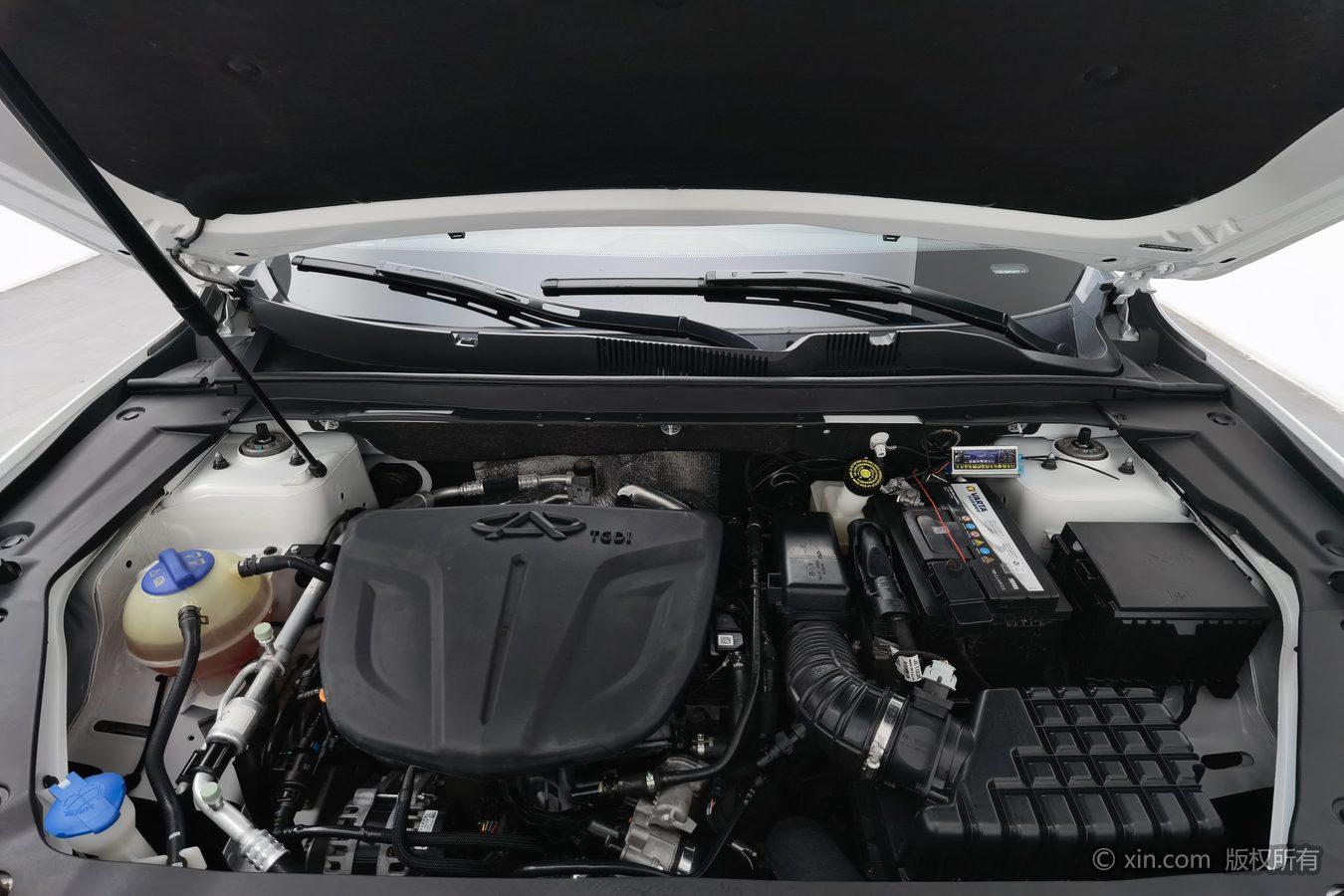 JETOUR X70 PLUS 2021 1.6T DCT Pro 5 мест